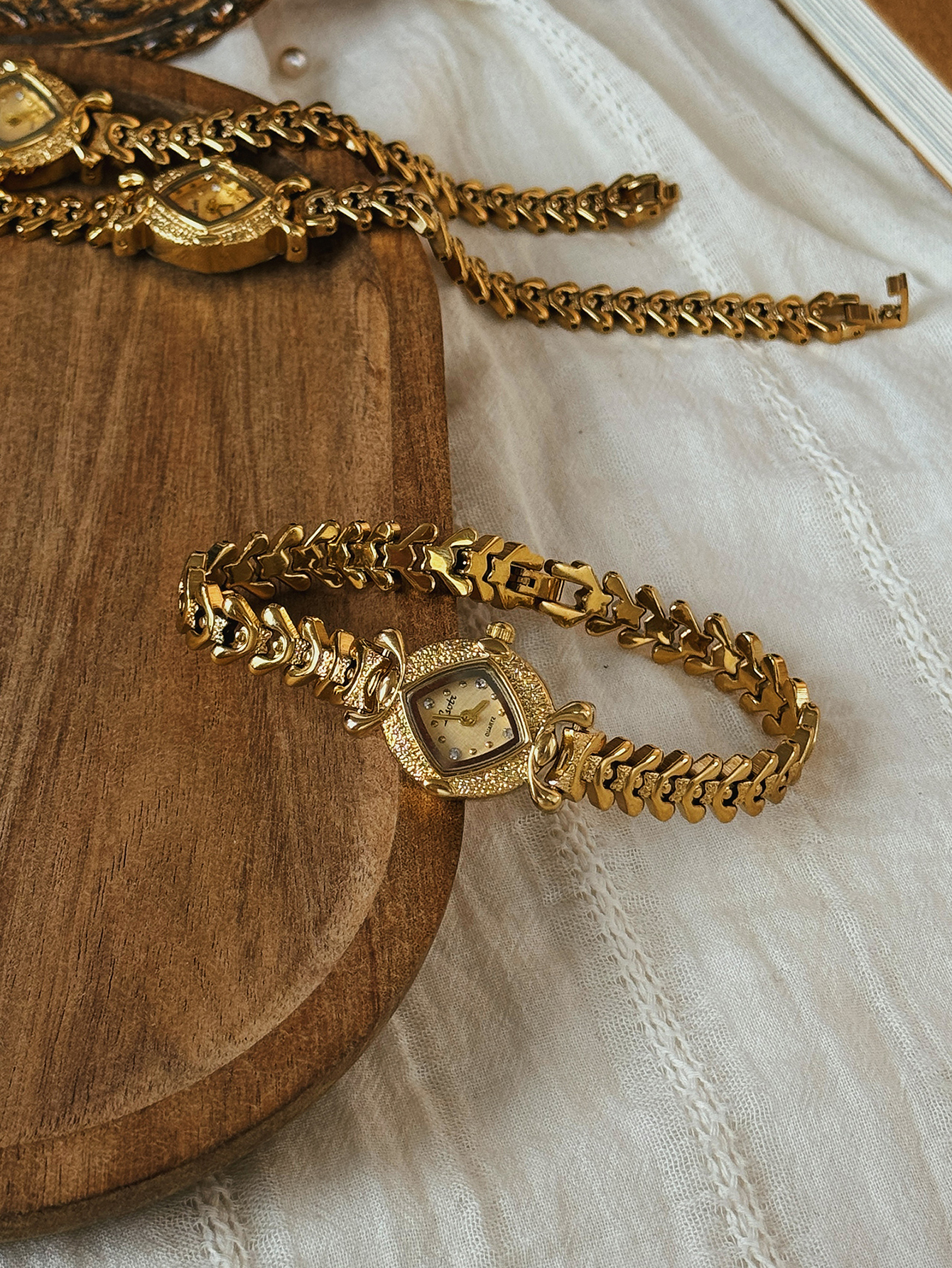1 Piece of New French-Style Go - огляд і ціна Vintage Fashion Watches