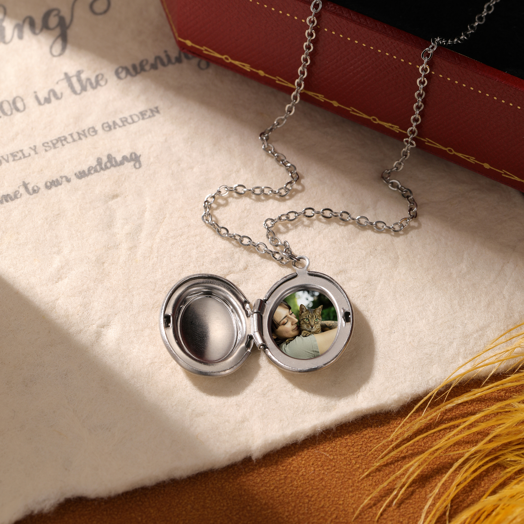Custom Vintage Necklace with P - огляд і ціна Vintage Fashion Photos