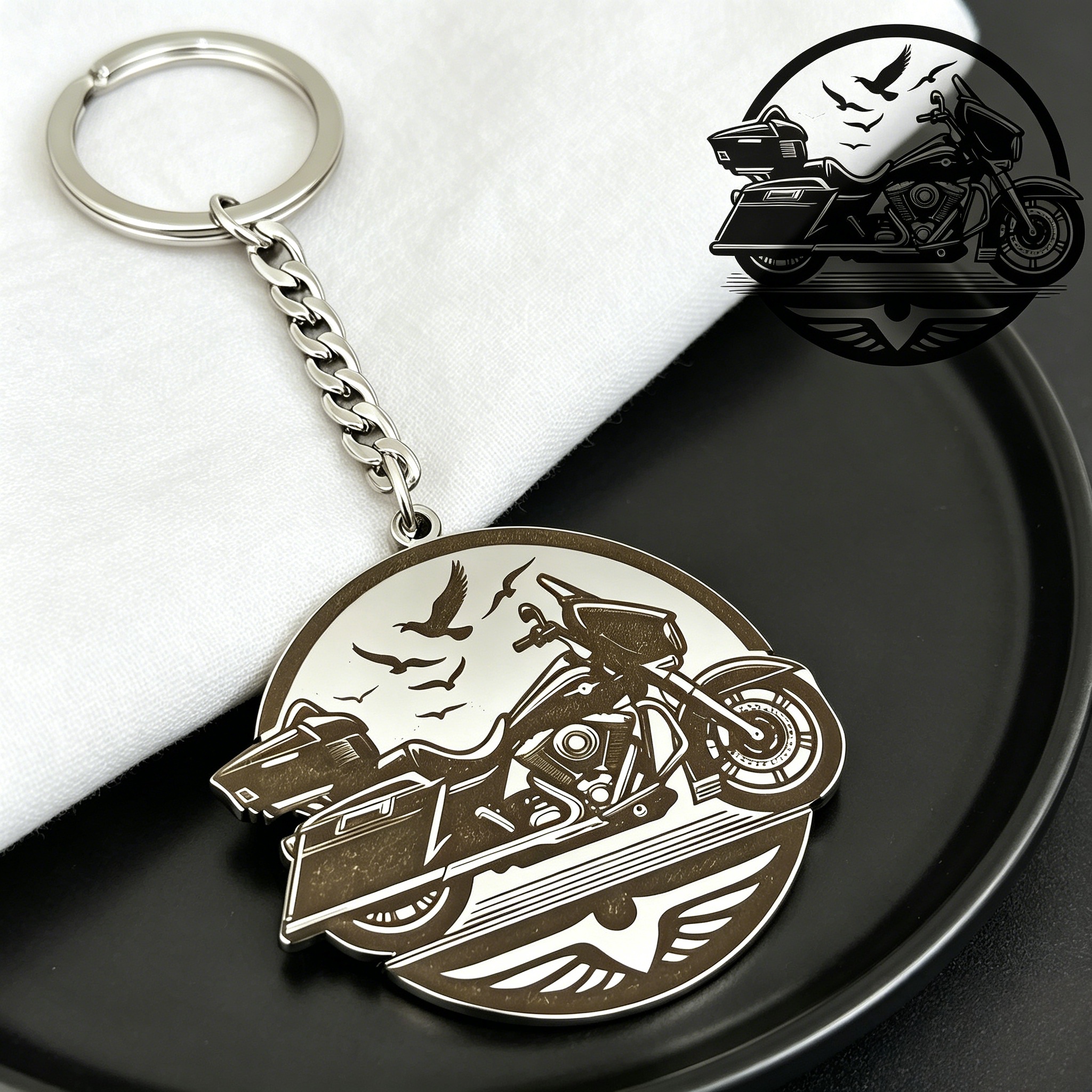 Custom Logo Keychain Vintage P - огляд і ціна Vintage Fashion Club Photos