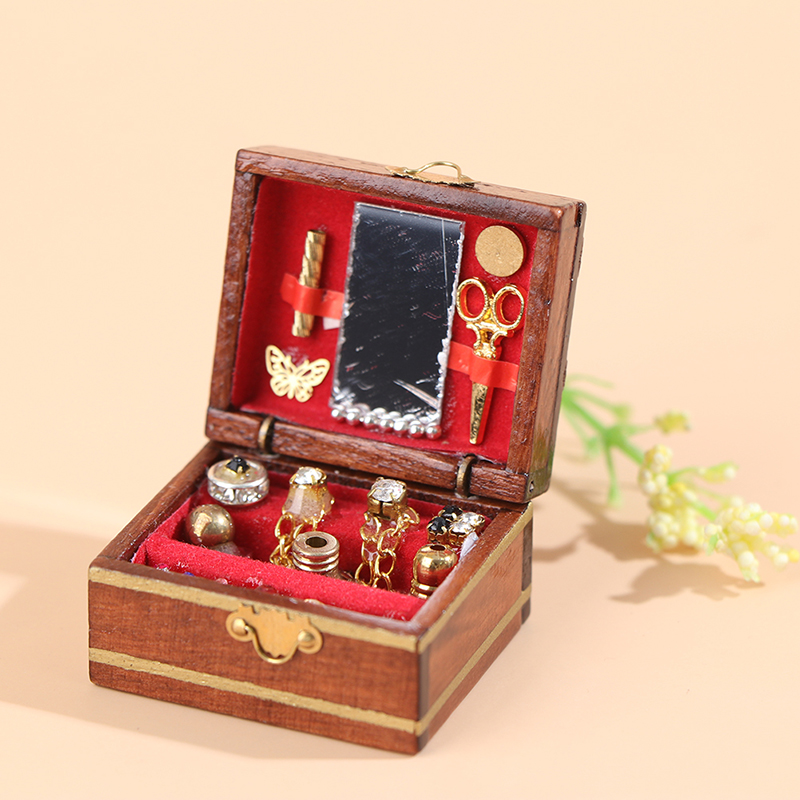 1:12 Dollhouse Miniature Acces - огляд і ціна Vintage Fashion Doll
