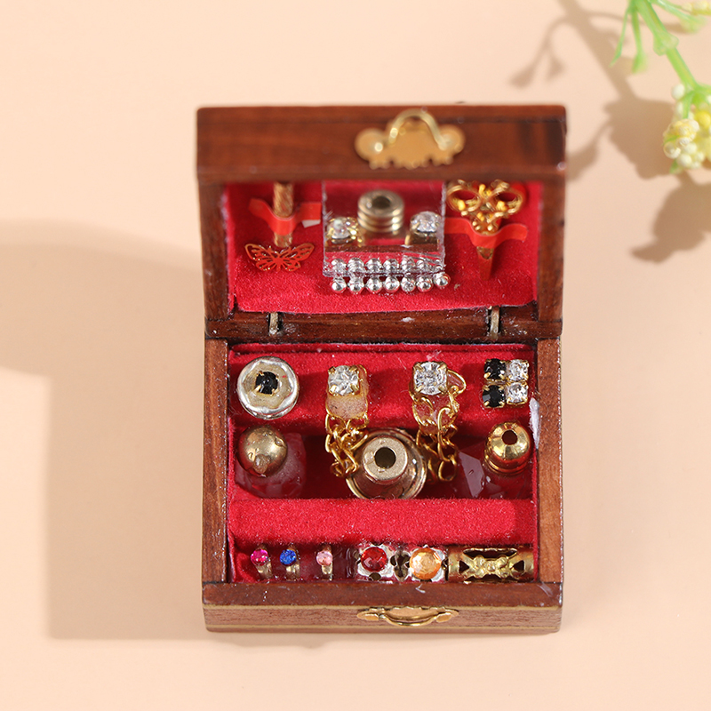 1:12 Dollhouse Miniature Acces - огляд і ціна Vintage Fashion Doll