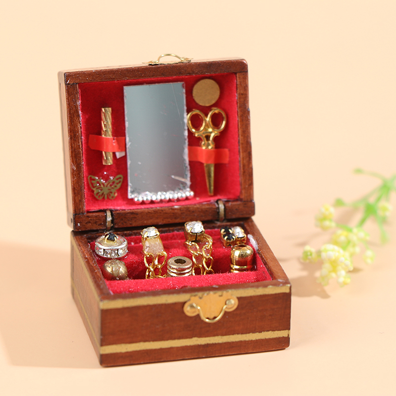 1:12 Dollhouse Miniature Acces - огляд і ціна Vintage Fashion Doll